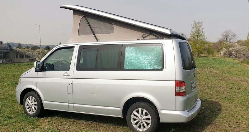 Volkswagen Caravelle cena 49000 przebieg: 366000, rok produkcji 2005 z Gdańsk małe 562